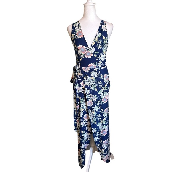 Derek Heart Plus Womens Navy Blue Floral Wrap Knit High-Low Midi Dress Size S - Picture 1 of 16